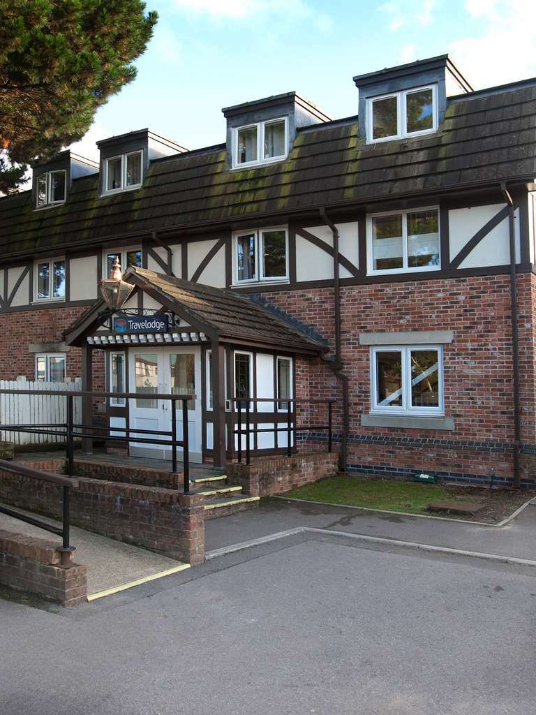 Travelodge Bournemouth Cooper Dean Ngoại thất bức ảnh